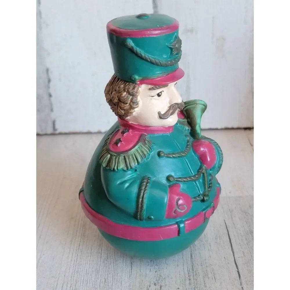 Carlton Cards soldier Nutcracker figure horn xmas home‎ decor